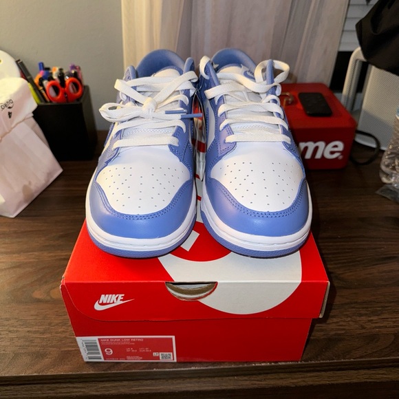 NIKE Dunk Low Retro Polar Blue - Picture 5 of 8